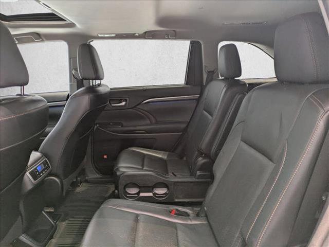 used 2016 Toyota Highlander car, priced at $16,042