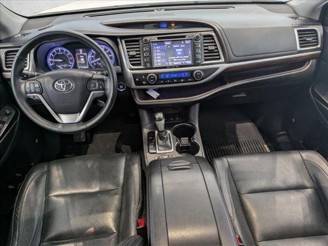used 2016 Toyota Highlander car, priced at $16,042
