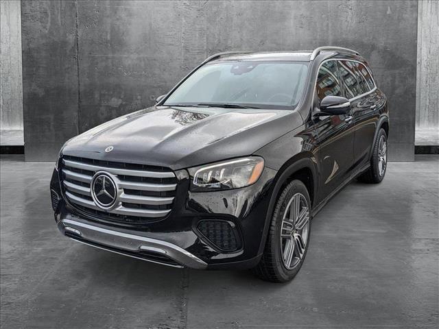 new 2025 Mercedes-Benz GLS 450 car, priced at $91,945
