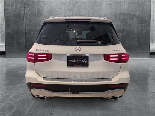 new 2025 Mercedes-Benz GLB 250 car, priced at $56,075