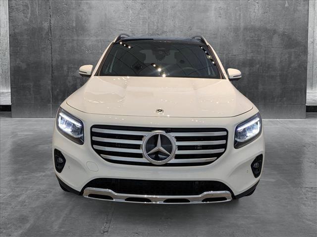new 2025 Mercedes-Benz GLB 250 car, priced at $56,075