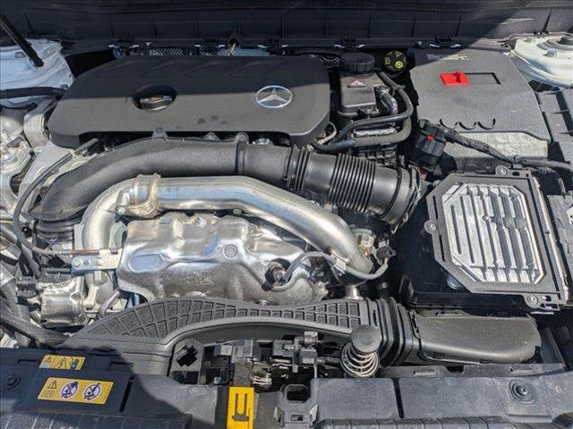 new 2025 Mercedes-Benz GLB 250 car, priced at $55,570