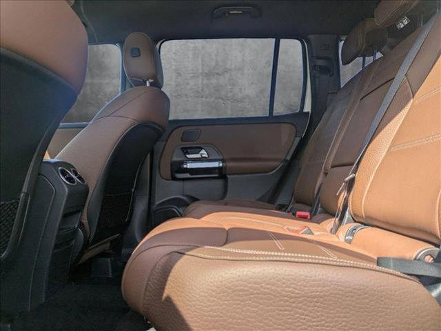 new 2025 Mercedes-Benz GLB 250 car, priced at $55,570