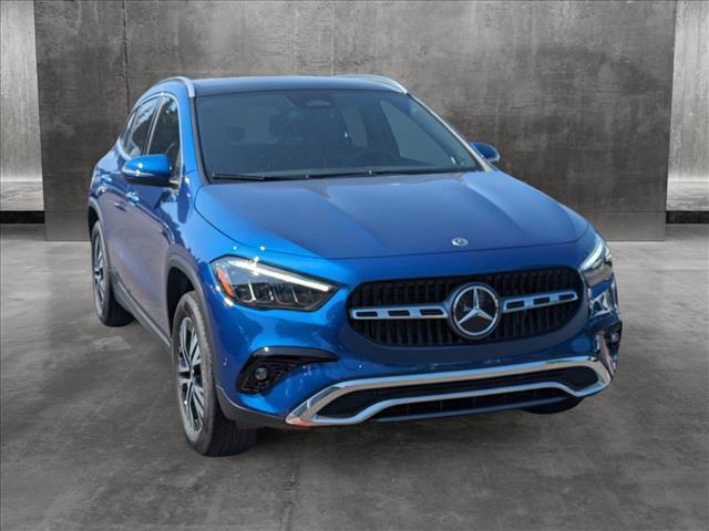 new 2025 Mercedes-Benz GLA 250 car, priced at $52,685