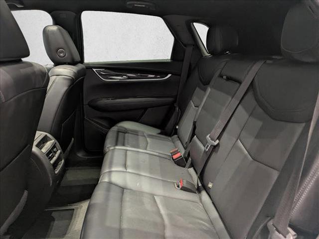 used 2022 Cadillac XT5 car, priced at $22,992