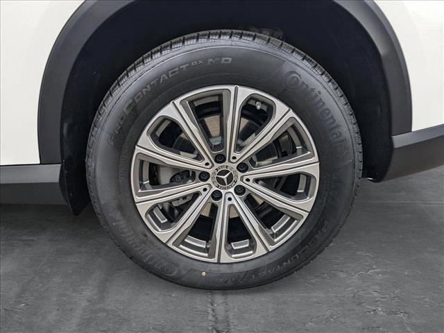 new 2025 Mercedes-Benz GLC 300 car, priced at $55,540