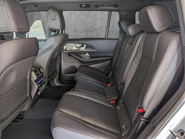 new 2025 Mercedes-Benz GLS 450 car, priced at $100,455