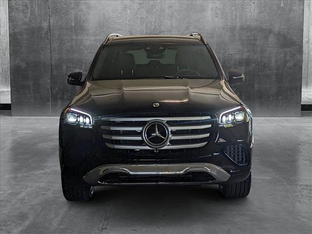 new 2025 Mercedes-Benz GLS 450 car, priced at $94,095