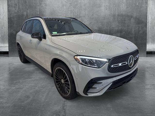 new 2025 Mercedes-Benz GLC 350e car, priced at $74,090
