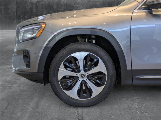 new 2025 Mercedes-Benz GLB 250 car, priced at $56,320