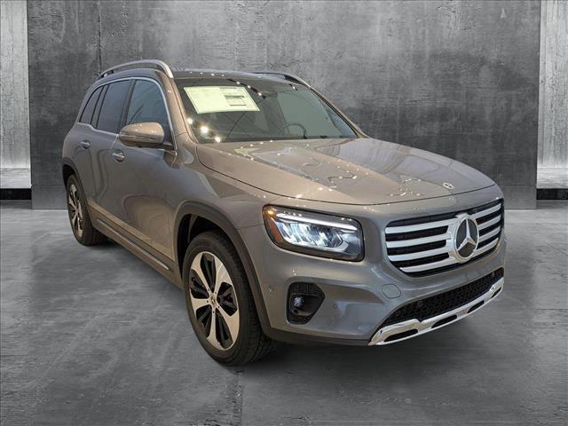 new 2025 Mercedes-Benz GLB 250 car, priced at $56,320