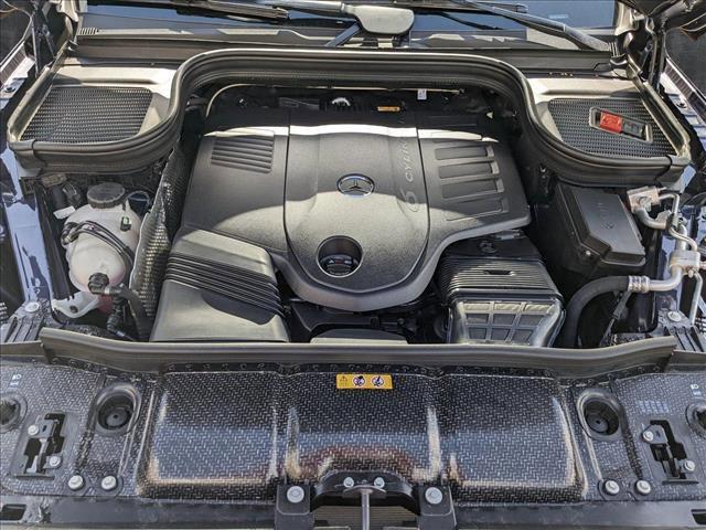 new 2025 Mercedes-Benz GLS 450 car, priced at $94,345