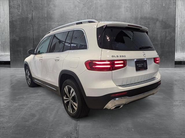 new 2025 Mercedes-Benz GLB 250 car, priced at $46,550