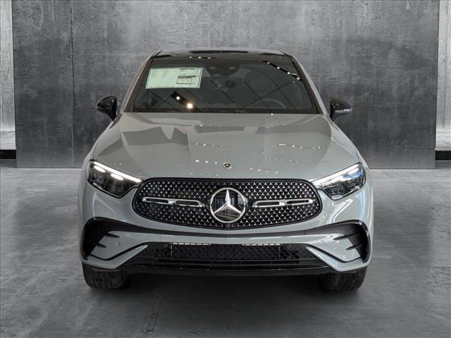 new 2025 Mercedes-Benz GLC 300 car, priced at $72,825