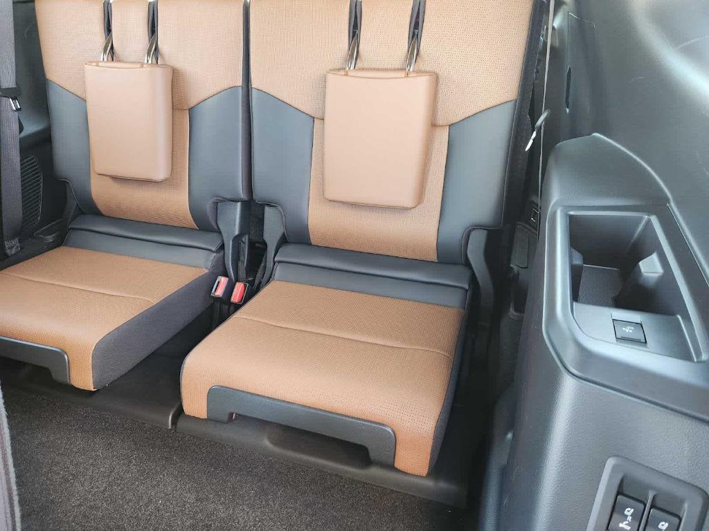 used 2025 Lexus GX 550 car, priced at $94,988