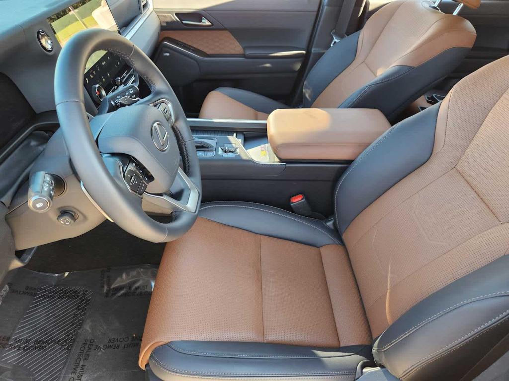 used 2025 Lexus GX 550 car, priced at $94,988