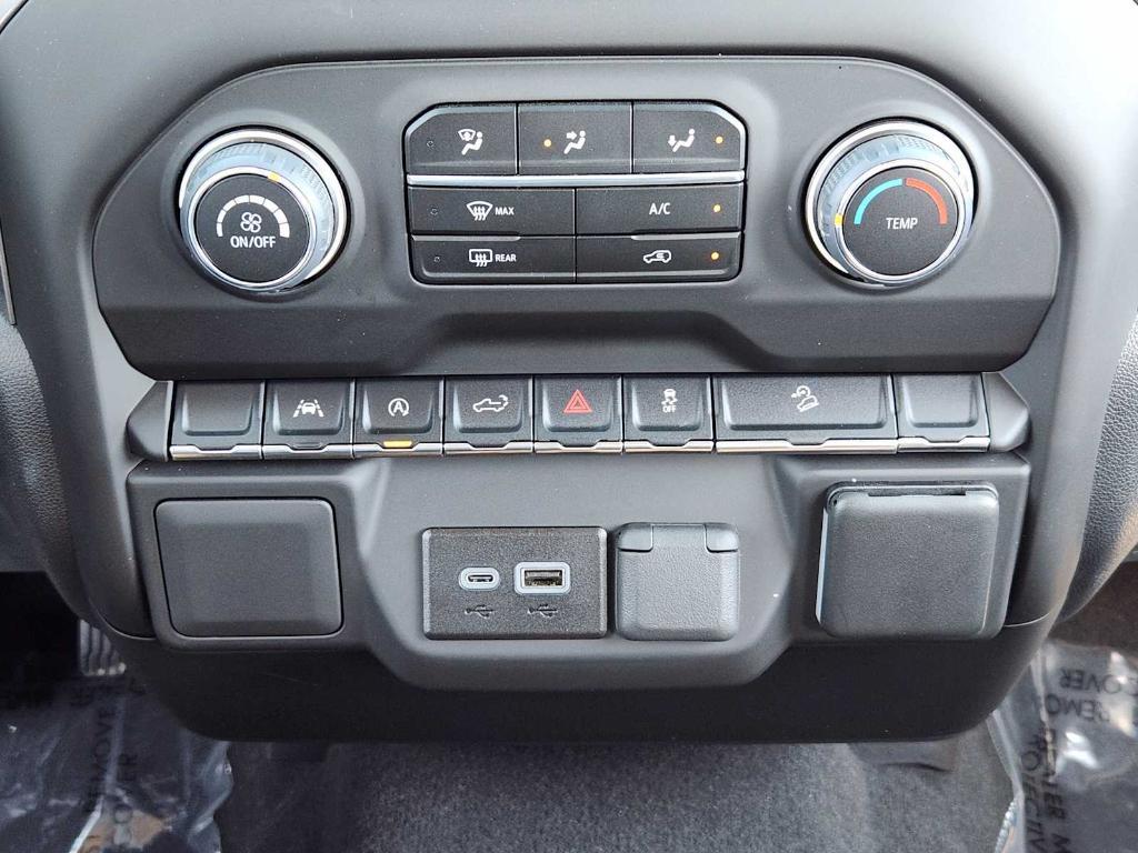 used 2024 Chevrolet Silverado 1500 car, priced at $38,688