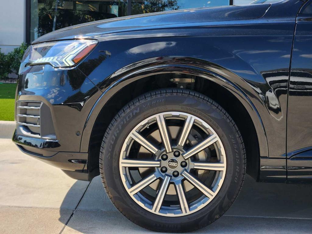 used 2023 Audi Q7 car, priced at $42,988