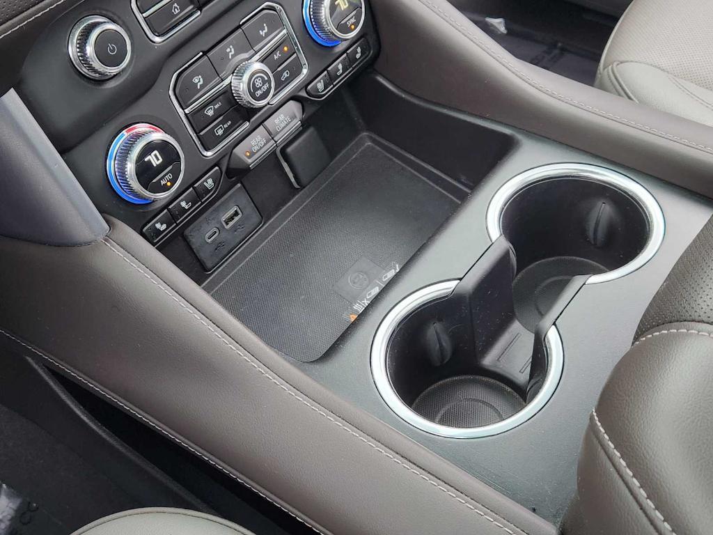 used 2023 GMC Yukon car, priced at $55,788