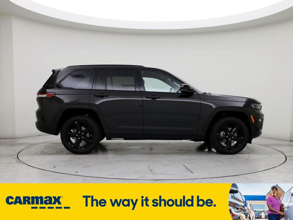 used 2024 Jeep Grand Cherokee car, priced at $42,998