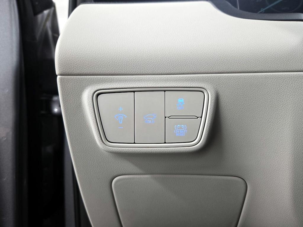 used 2022 Hyundai TUCSON Hybrid car, priced at $30,998