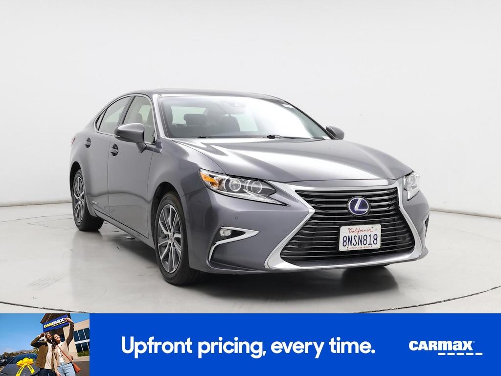 used 2018 Lexus ES 300h car, priced at $22,998
