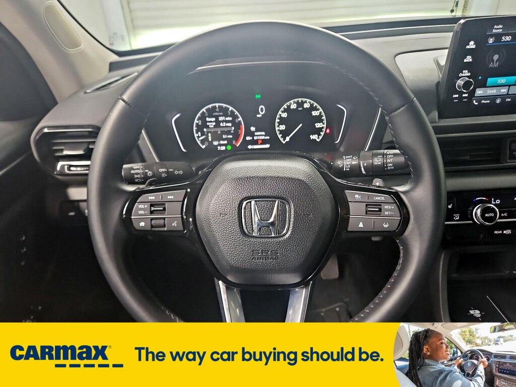 used 2024 Honda Pilot car, priced at $40,998