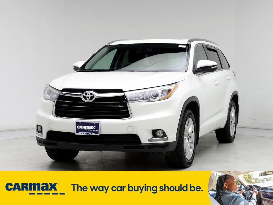 used 2015 Toyota Highlander car, priced at $29,998