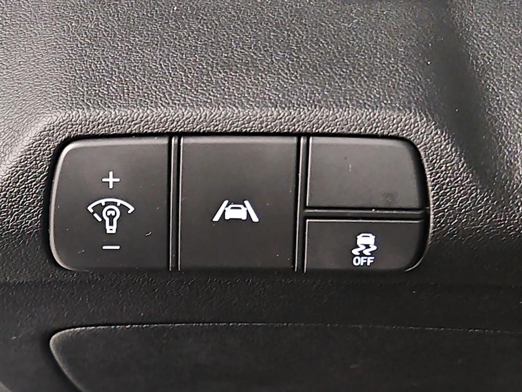 used 2022 Hyundai Elantra car, priced at $26,998