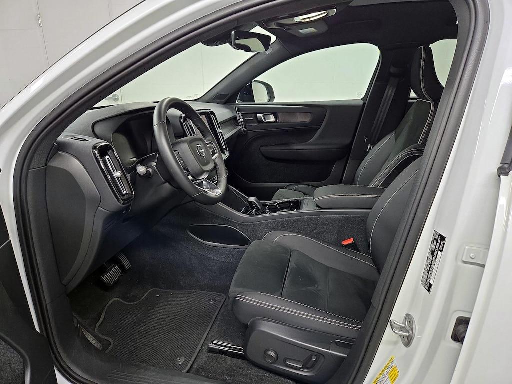 used 2023 Volvo C40 Recharge Pure Electric car, priced at $32,998