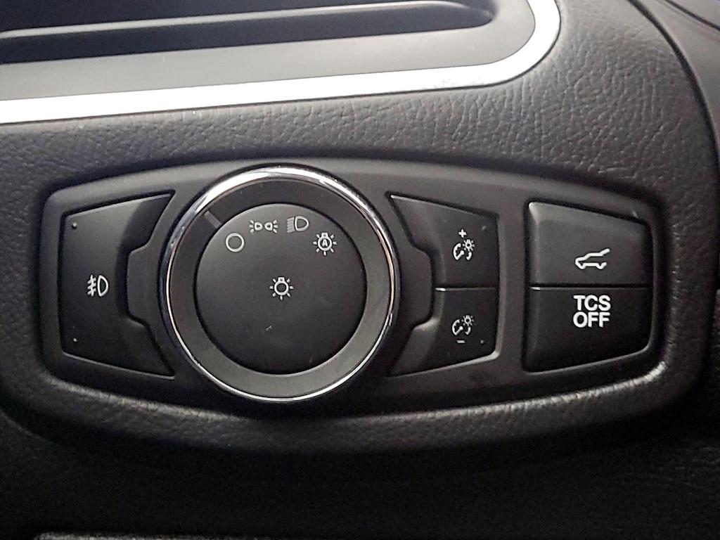 used 2024 Ford Edge car, priced at $27,998