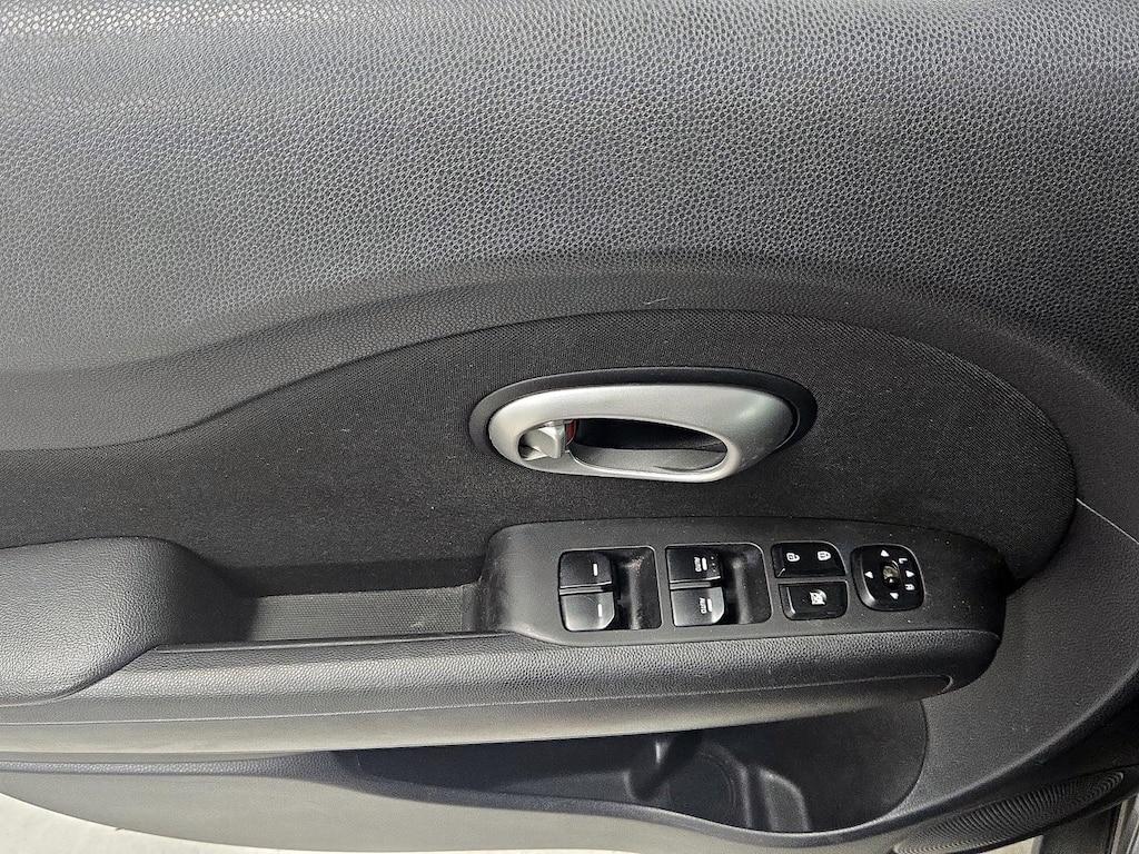 used 2014 Kia Soul car, priced at $9,599
