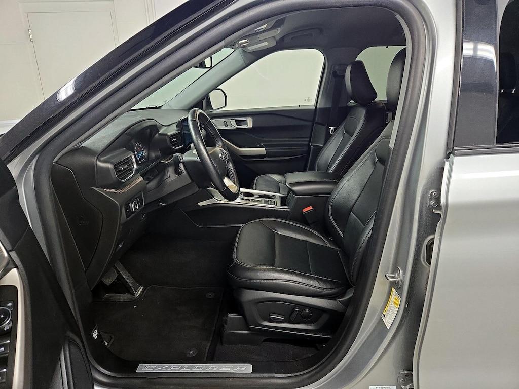 used 2023 Ford Explorer car, priced at $29,998