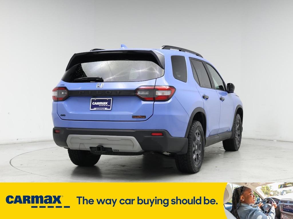 used 2024 Honda Pilot car, priced at $42,998