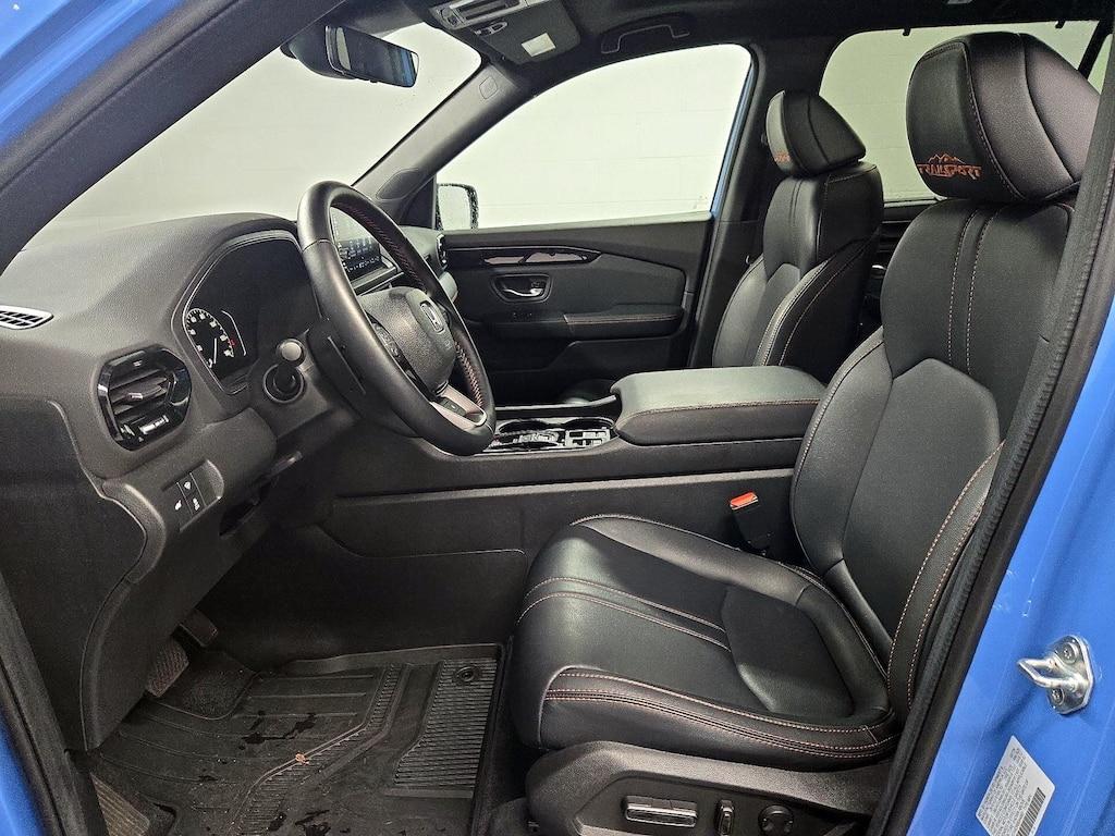 used 2024 Honda Pilot car, priced at $42,998