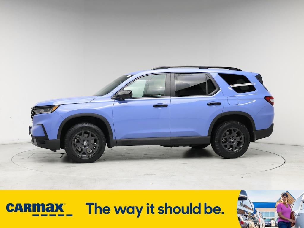 used 2024 Honda Pilot car, priced at $42,998