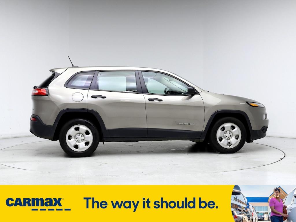 used 2016 Jeep Cherokee car, priced at $15,998