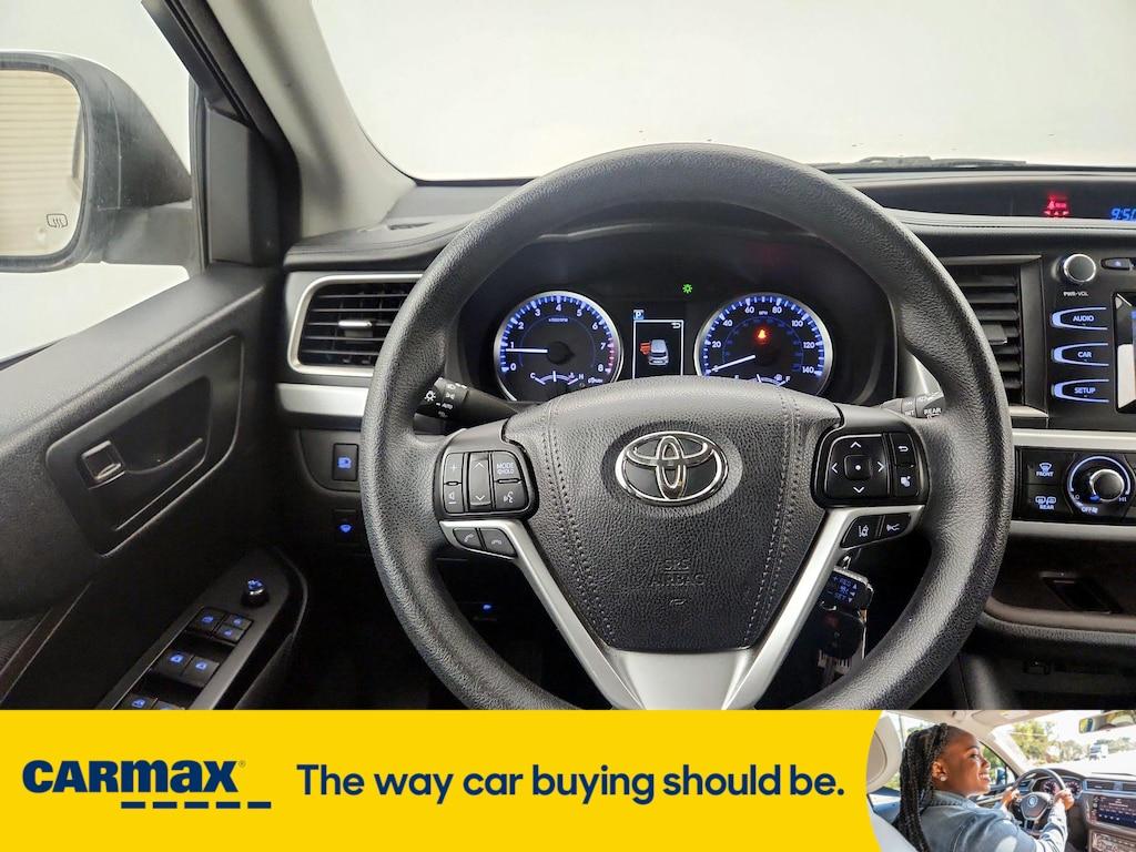 used 2017 Toyota Highlander car, priced at $17,998