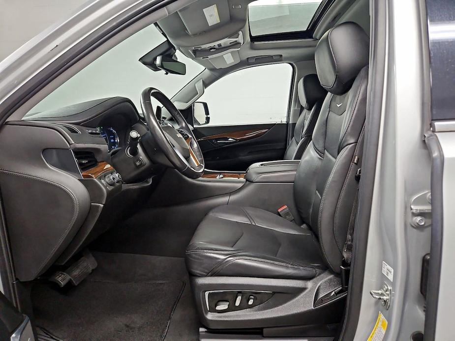 used 2020 Cadillac Escalade car, priced at $45,998