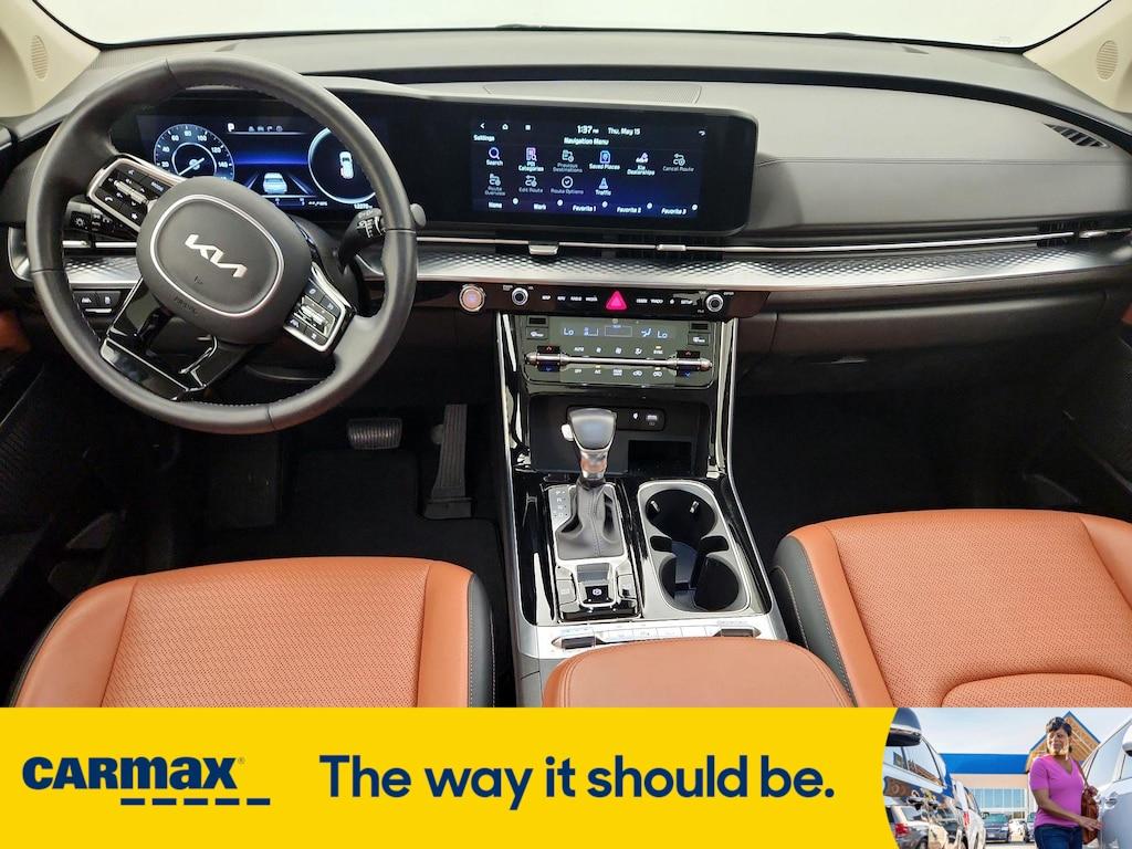 used 2024 Kia Carnival car, priced at $44,998