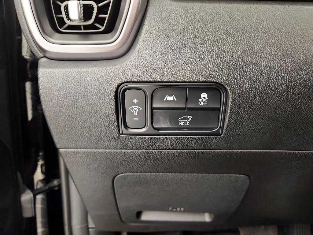 used 2023 Kia Sorento Hybrid car, priced at $32,998