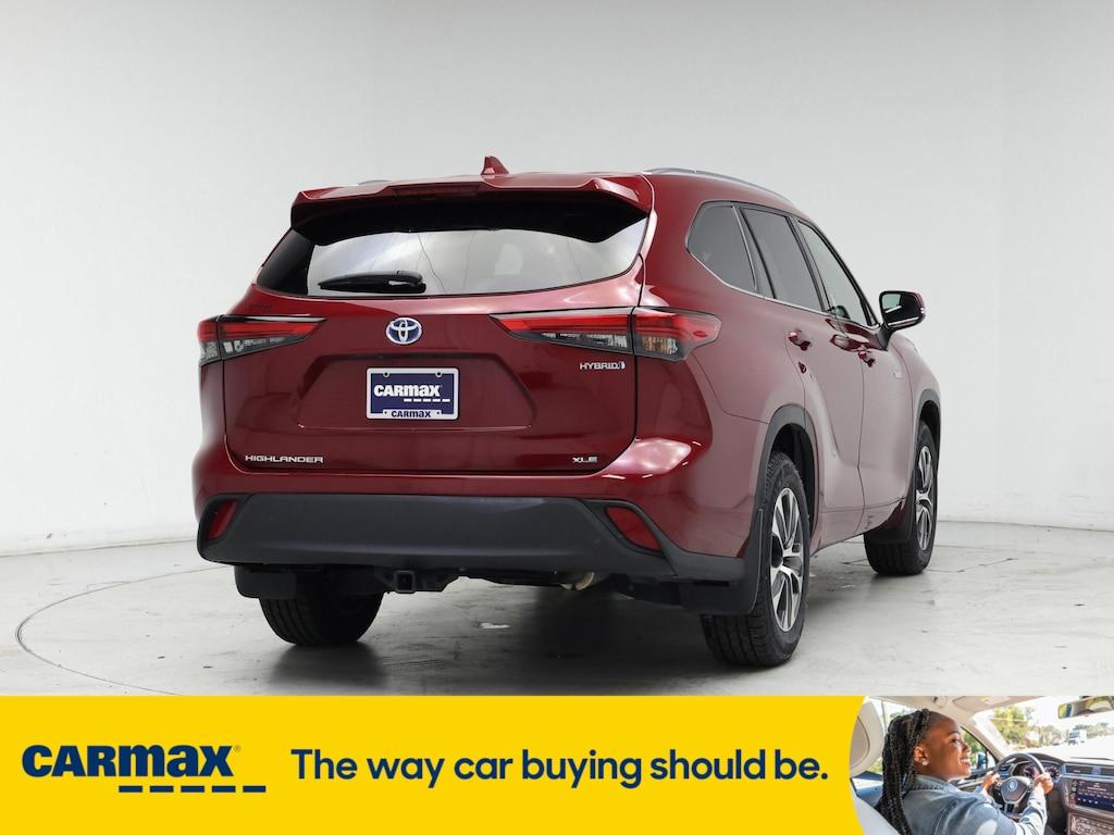 used 2021 Toyota Highlander Hybrid car, priced at $38,998