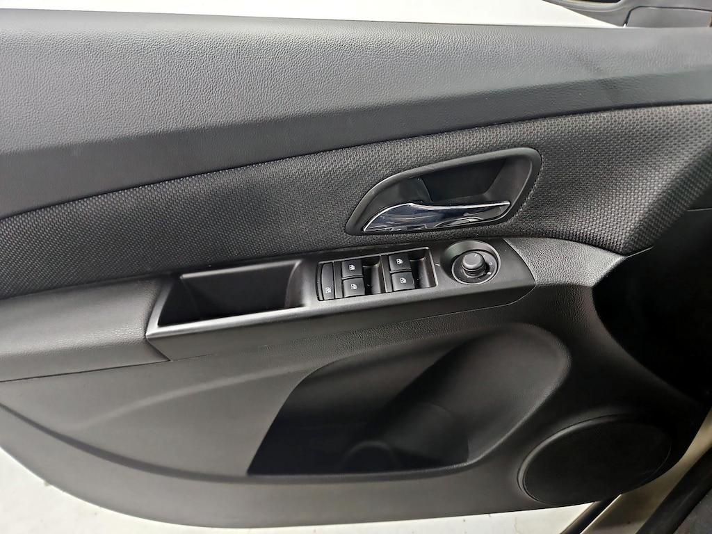 used 2014 Chevrolet Cruze car, priced at $9,998