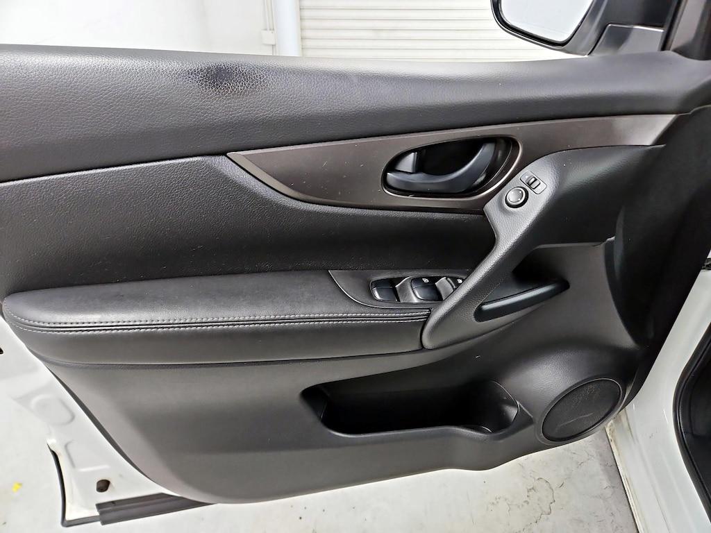 used 2020 Nissan Rogue Sport car, priced at $15,998