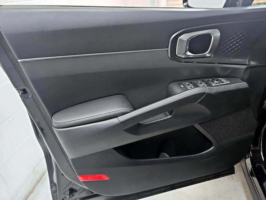used 2024 Kia Sorento car, priced at $29,998