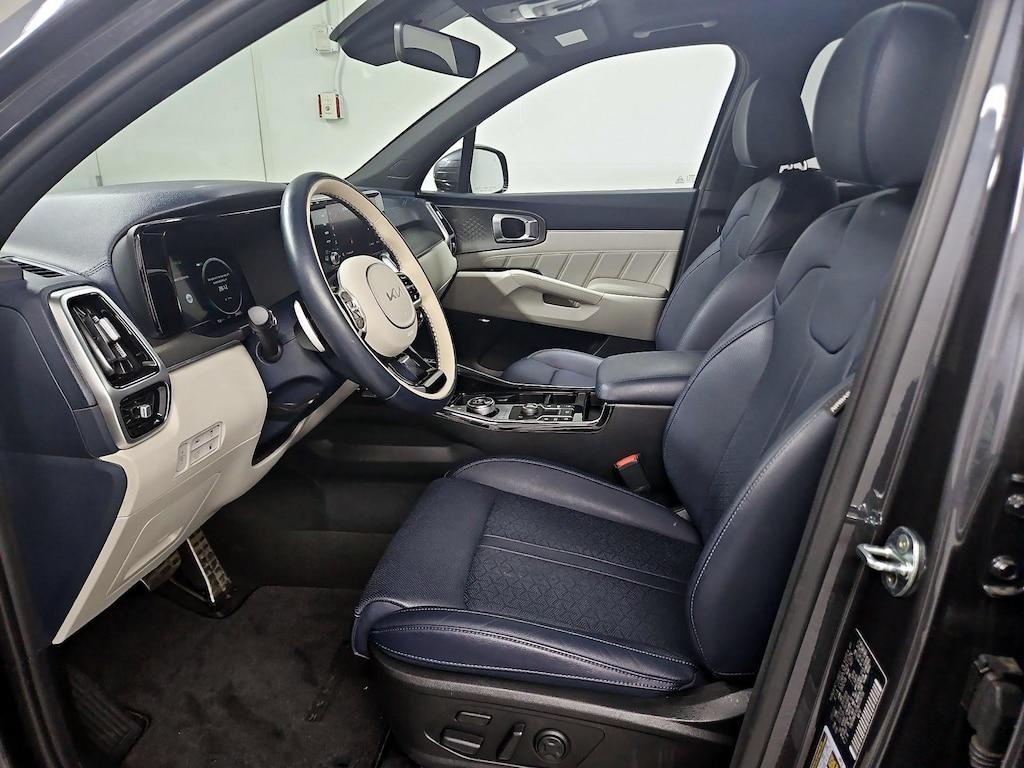 used 2022 Kia Sorento Plug-In Hybrid car, priced at $35,998
