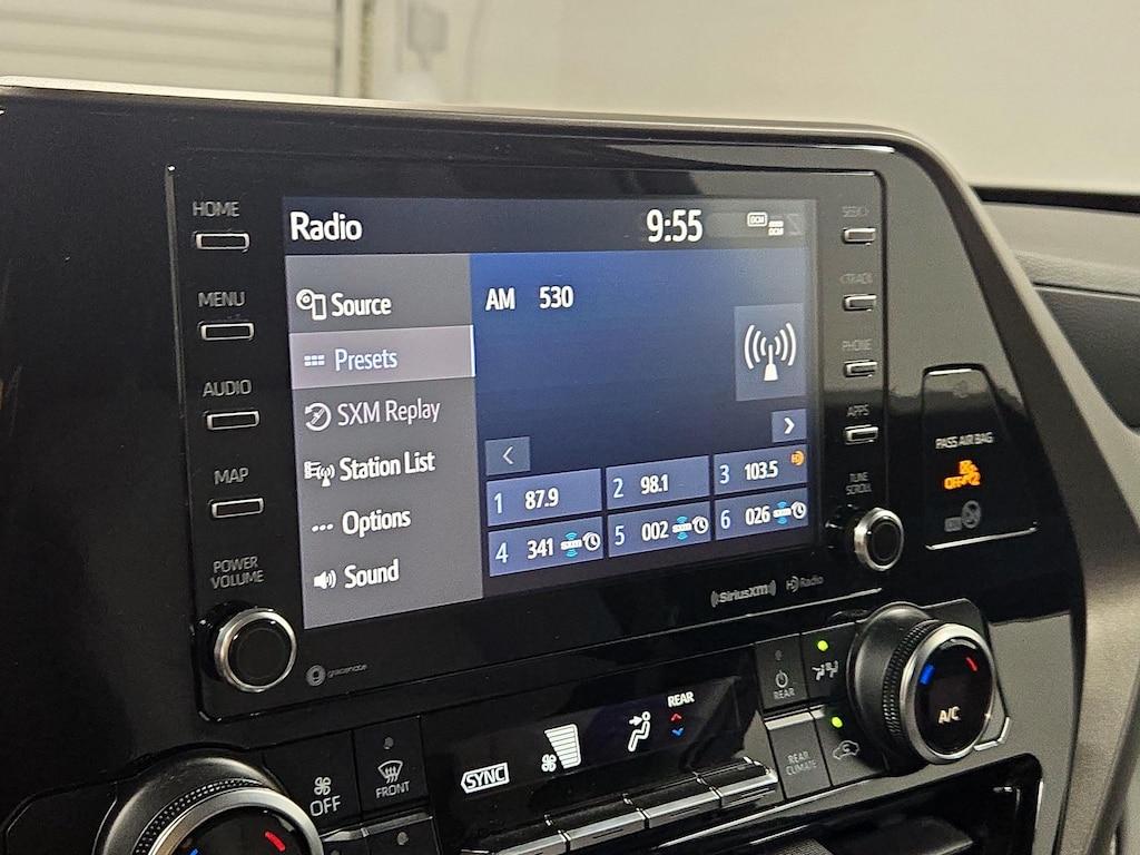 used 2022 Toyota Highlander car, priced at $35,998