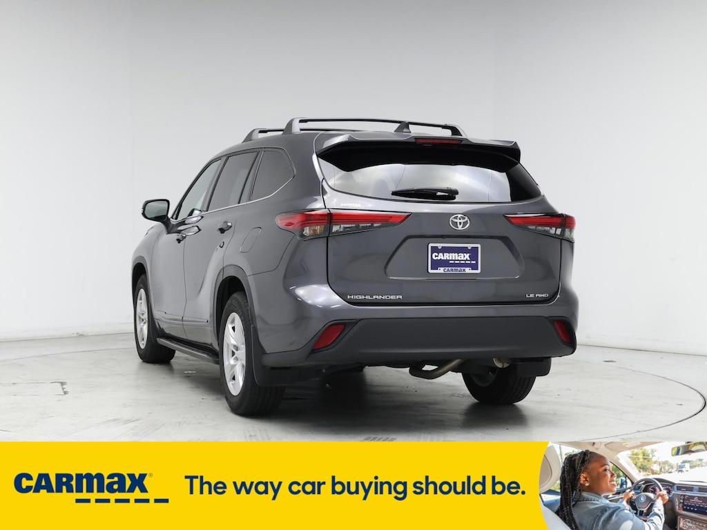 used 2022 Toyota Highlander car, priced at $35,998