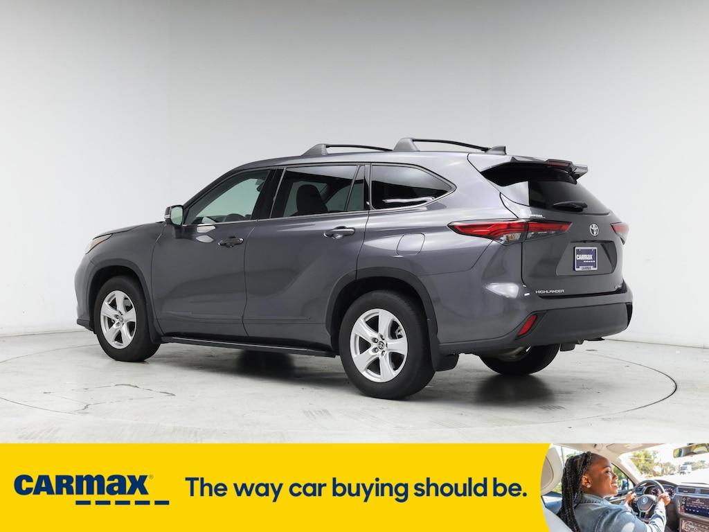 used 2022 Toyota Highlander car, priced at $35,998
