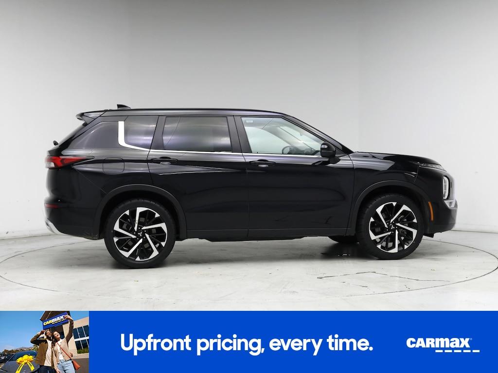 used 2024 Mitsubishi Outlander car, priced at $25,998